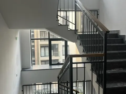 Prodaja, jednosoban stan, 47m², Tivat, Crna Gora - image 4