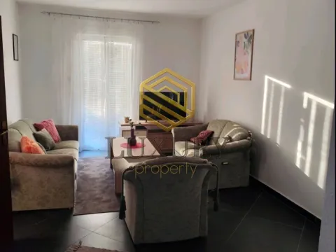 Rent, three bedroom apartment, 90m², Zagorič, Podgorica - image 1