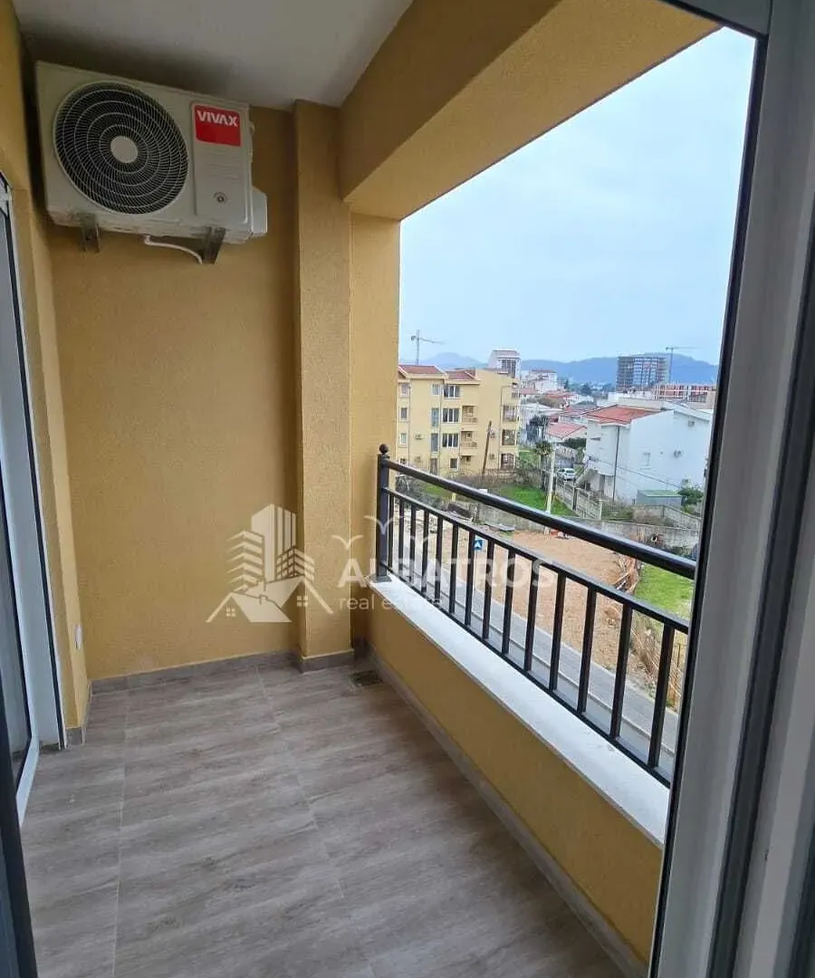 Rent, one bedroom apartment, 48m², Bar, Crna Gora