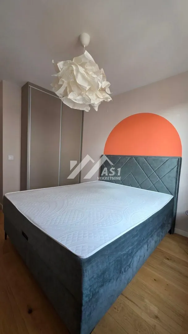 Izdavanje, dvosoban stan, 42m², Rotkvarija, Novi Sad Sve Podlokacije