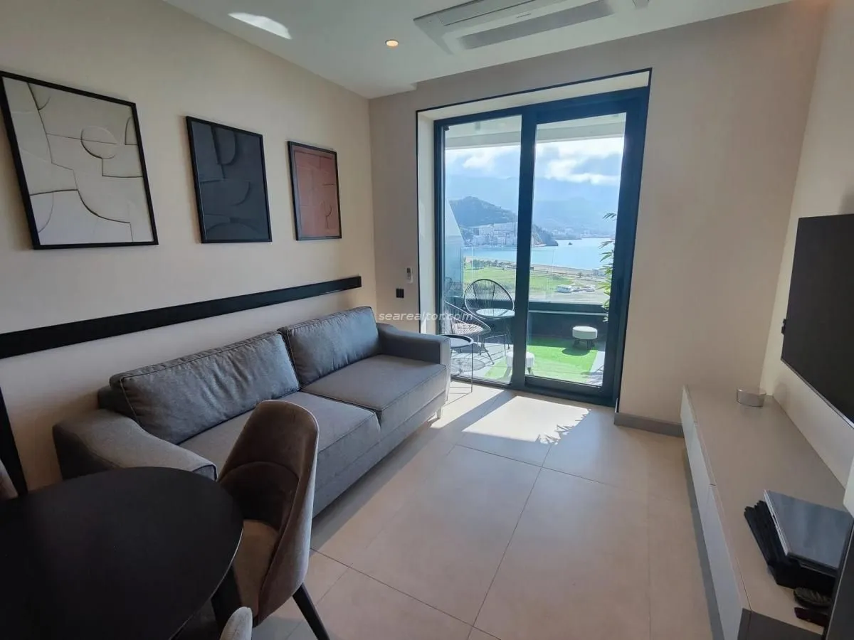 Sale, two bedroom apartment, 116m², Bečići, Budva