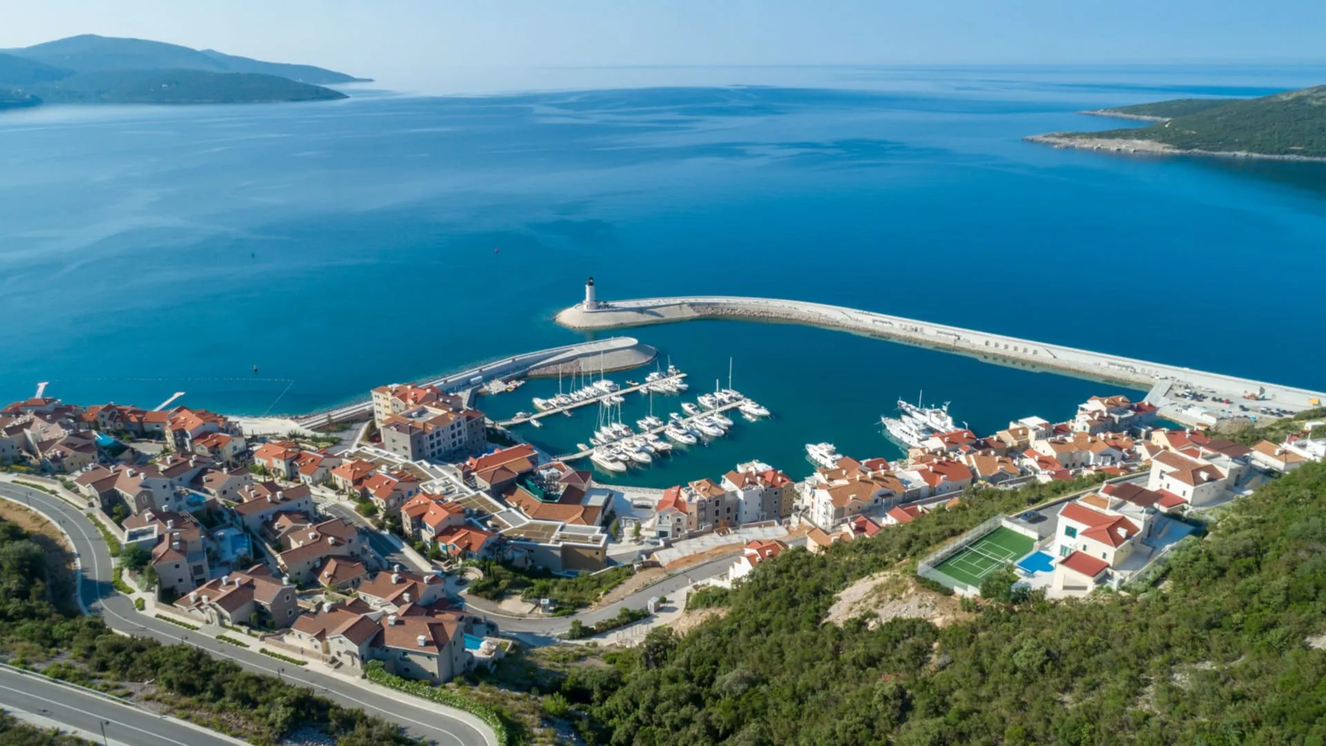 Prodaja, jednosoban stan, 79m², Luštica Bay, Tivat