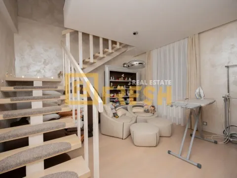 Prodaja, kuća, 300m², Tivat, Crna Gora - image 45