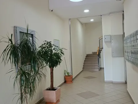 Rent, apartment, 67m², Podgorica, Crna Gora - image 3