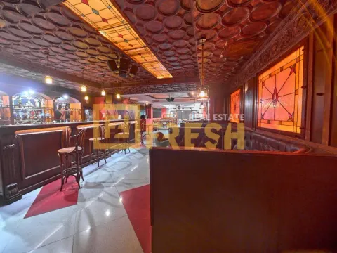 Prodaja, poslovni prostor, 1343m², Centar, Podgorica - image 30