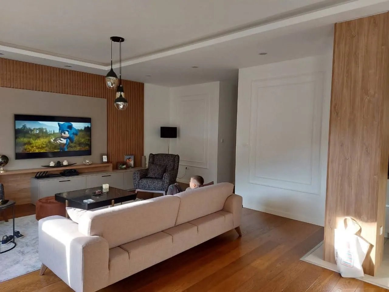 Rent, one bedroom apartment, 92m², Centar, Budva