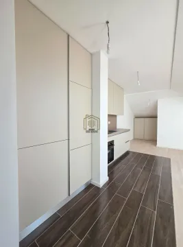 Sale, studio apartment, 45m², Tološi, Podgorica - image 5