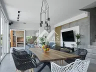 Izdavanje, kuća, 200m², Petrovaradin, Novi Sad - image 3