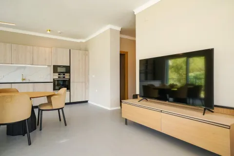 Prodaja, četvorosoban stan, 158m², Dobrota, Kotor - image 15
