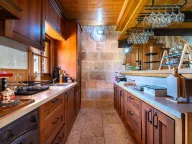 Rent, house, 200m², Podgorica, Crna Gora - image 7