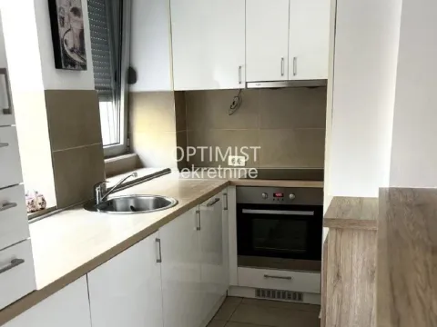 Izdavanje, dvosoban stan, 34m², Stari Grad, Beograd - image 3