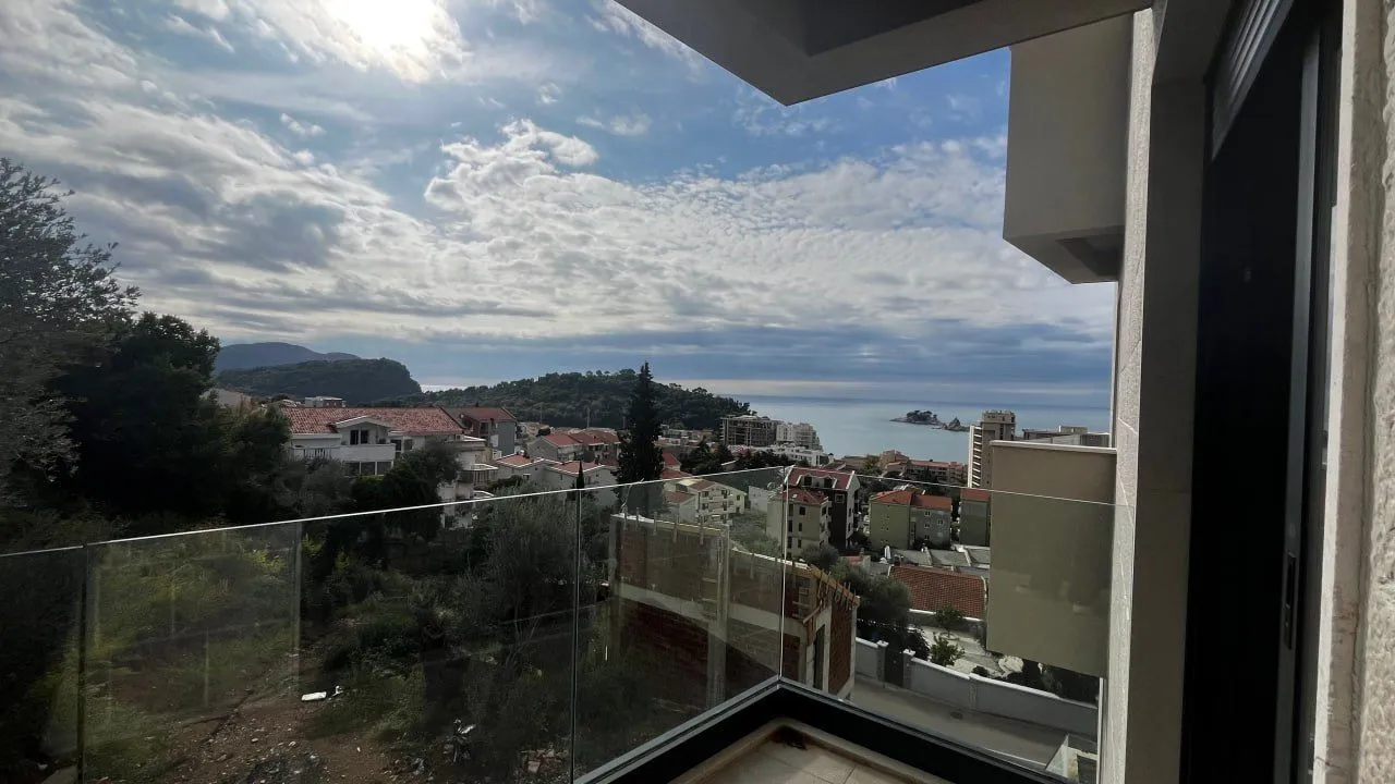 Sale, one bedroom apartment, 46m², Petrovac, Budva