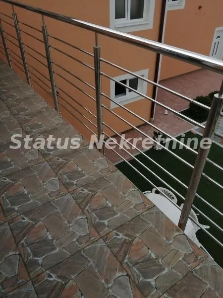Rent, office space, 300m², Kać, Novi Sad Sve Podlokacije