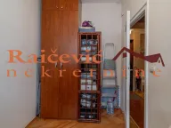 Izdavanje, četvorosoban stan, 108m², Zvezdara Sve Podlokacije, Beograd - image 12