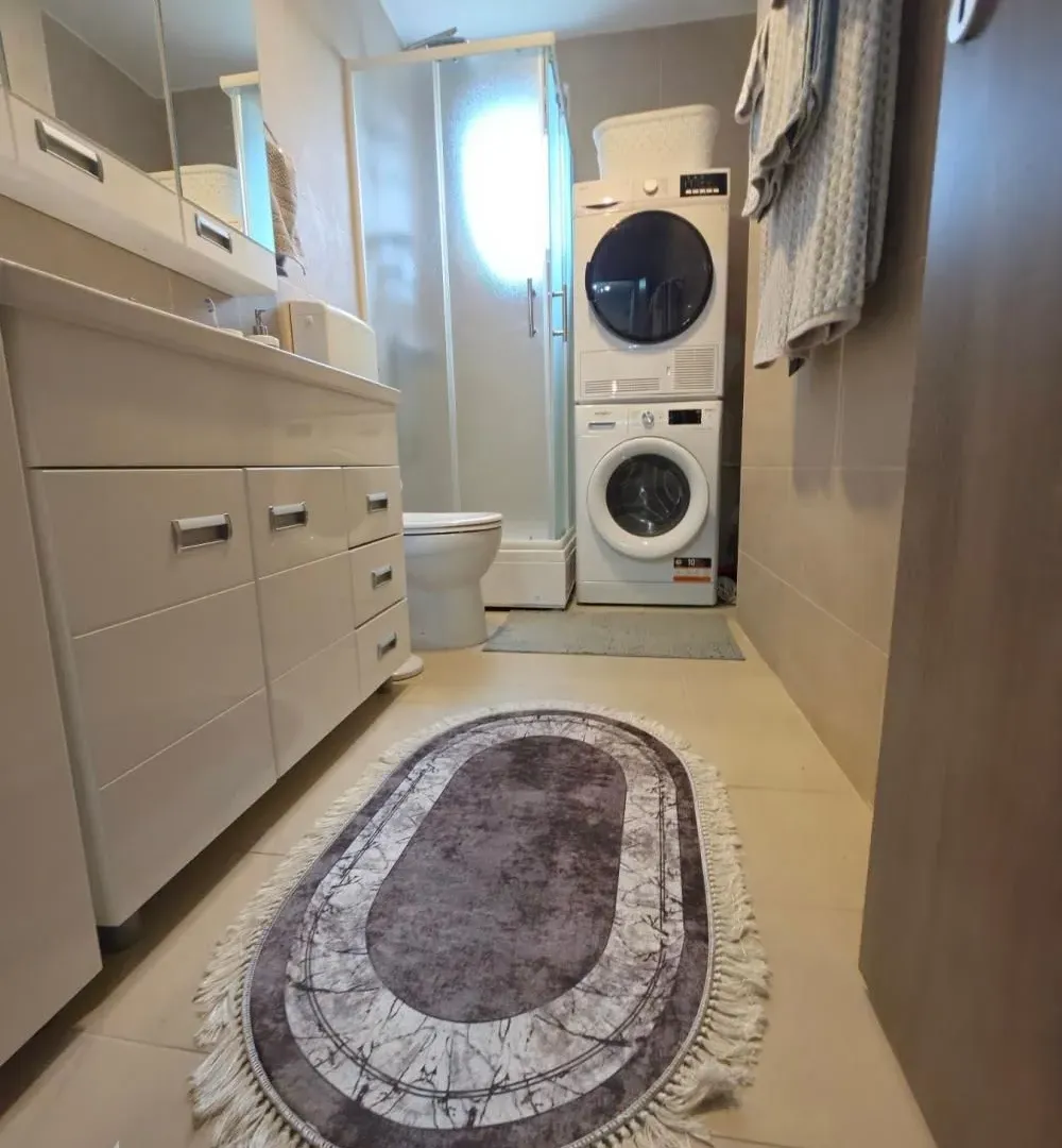 Prodaja, trosoban stan, 56m², Zemun Sve Podlokacije, Beograd