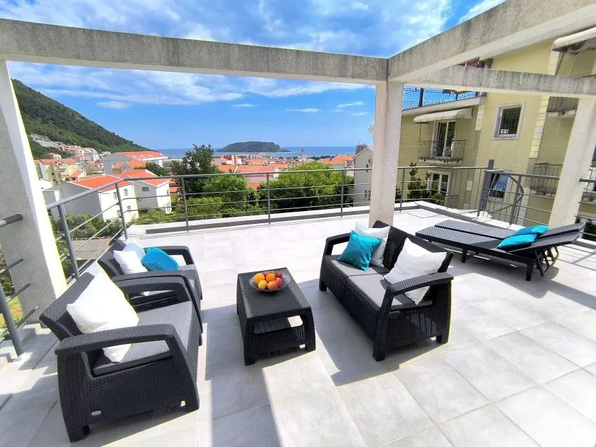 Rent, one bedroom apartment, 90m², Lazi, Budva