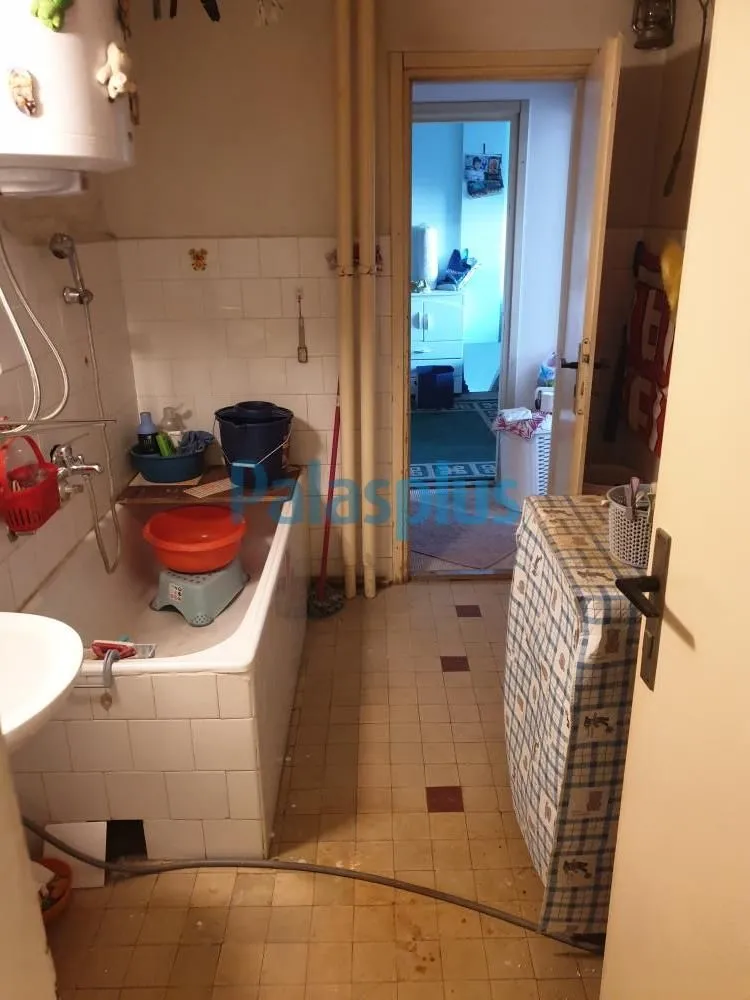 Sale, two bedroom apartment, 59m², Novi Beograd Blok 38, Novi Beograd Sve Podlokacije