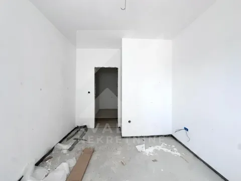 Prodaja, dvosoban stan, 70m², Stari Aerodrom, Podgorica - image 8