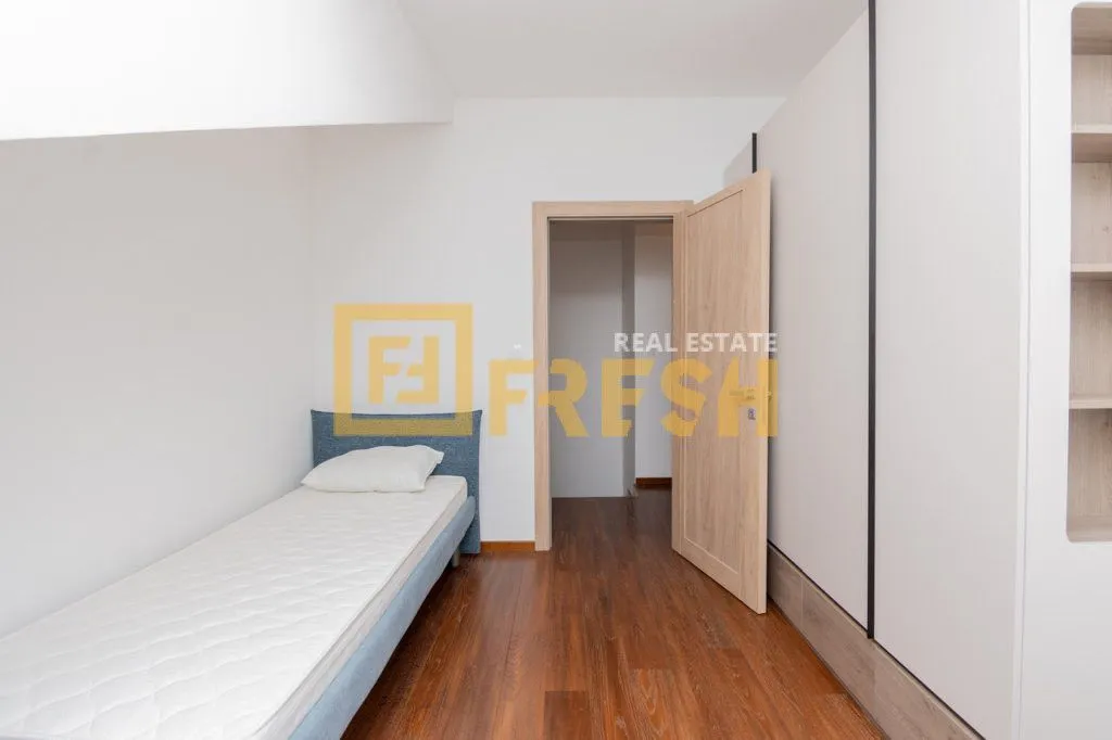 Rent, three bedroom apartment, 90m², Master Kvart, Podgorica