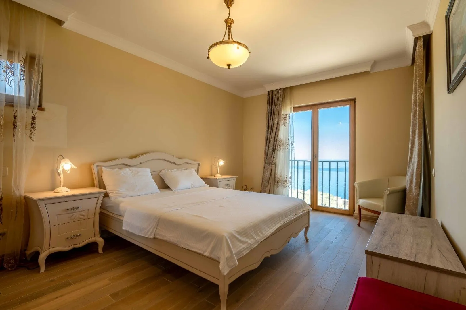 Sale, house, 317m², Reževići, Budva