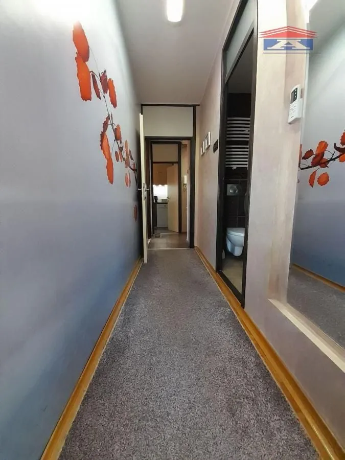 Prodaja, četvorosoban stan, 70m², Bulevar Oslobodjenja, Novi Sad Sve Podlokacije