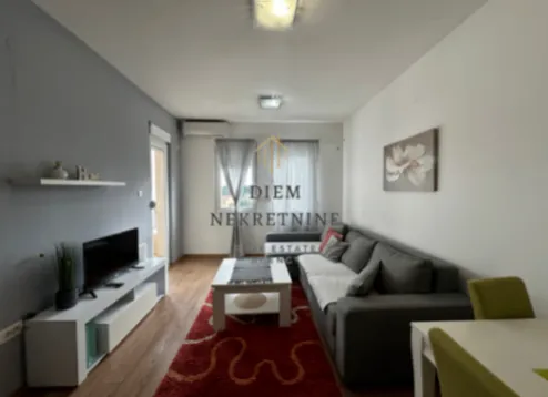 Izdavanje, dvosoban stan, 64m², City Kvart, Podgorica