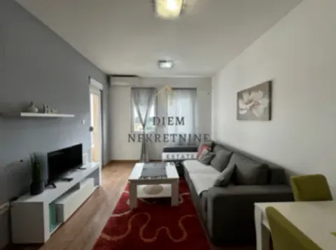 Rent, two bedroom apartment, 64m², City Kvart, Podgorica