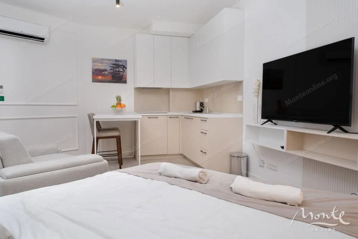 Prodaja, garsonjera, 27m², Budva, Crna Gora