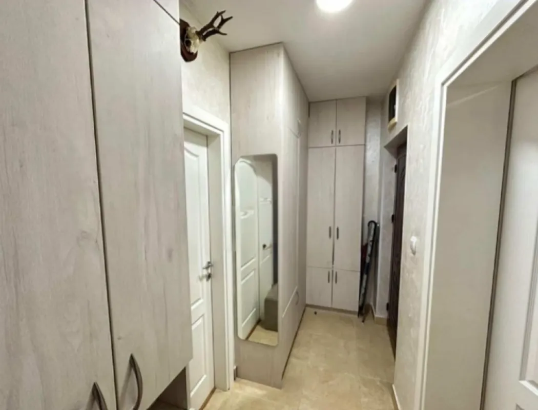 Prodaja, dvosoban stan, 48m², Dobrota, Kotor