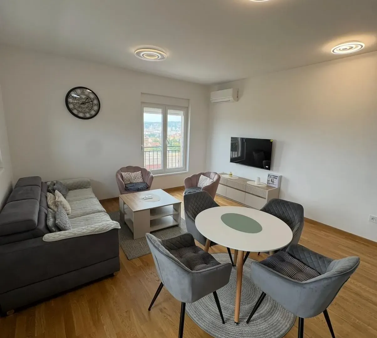Rent, two bedroom apartment, 65m², Stari Aerodrom, Podgorica