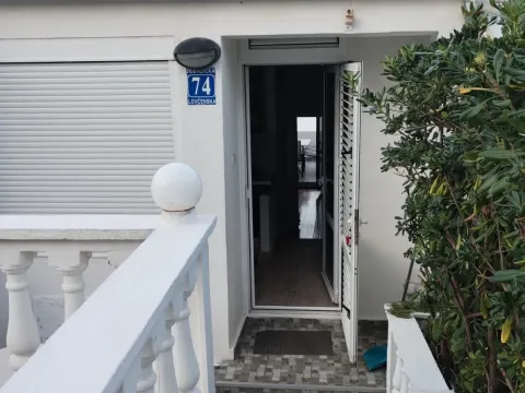 Prodaja, dvosoban stan, 55m², Krašići, Tivat - image 7