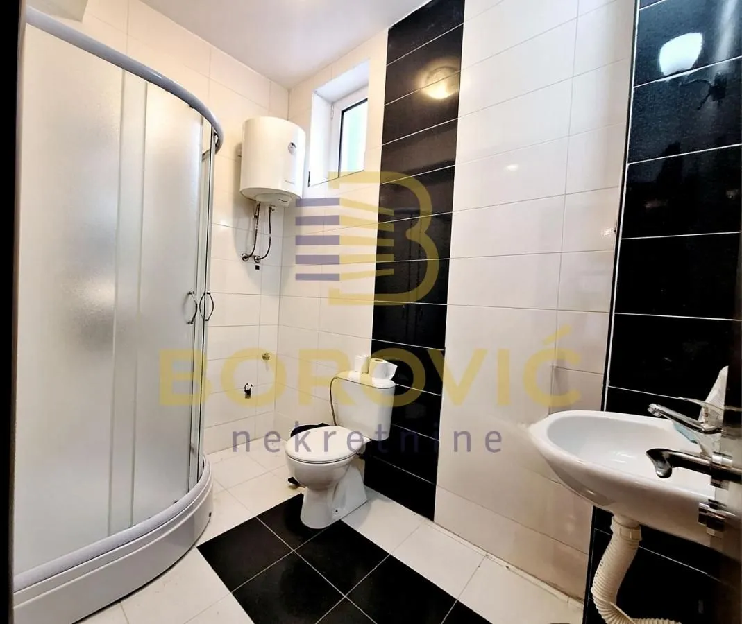 Prodaja, dvosoban stan, 62m², Čukarica, Beograd
