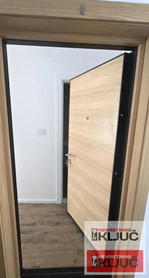 Izdavanje, jednosoban stan, 35m², Veternik, Novi Sad Sve Podlokacije