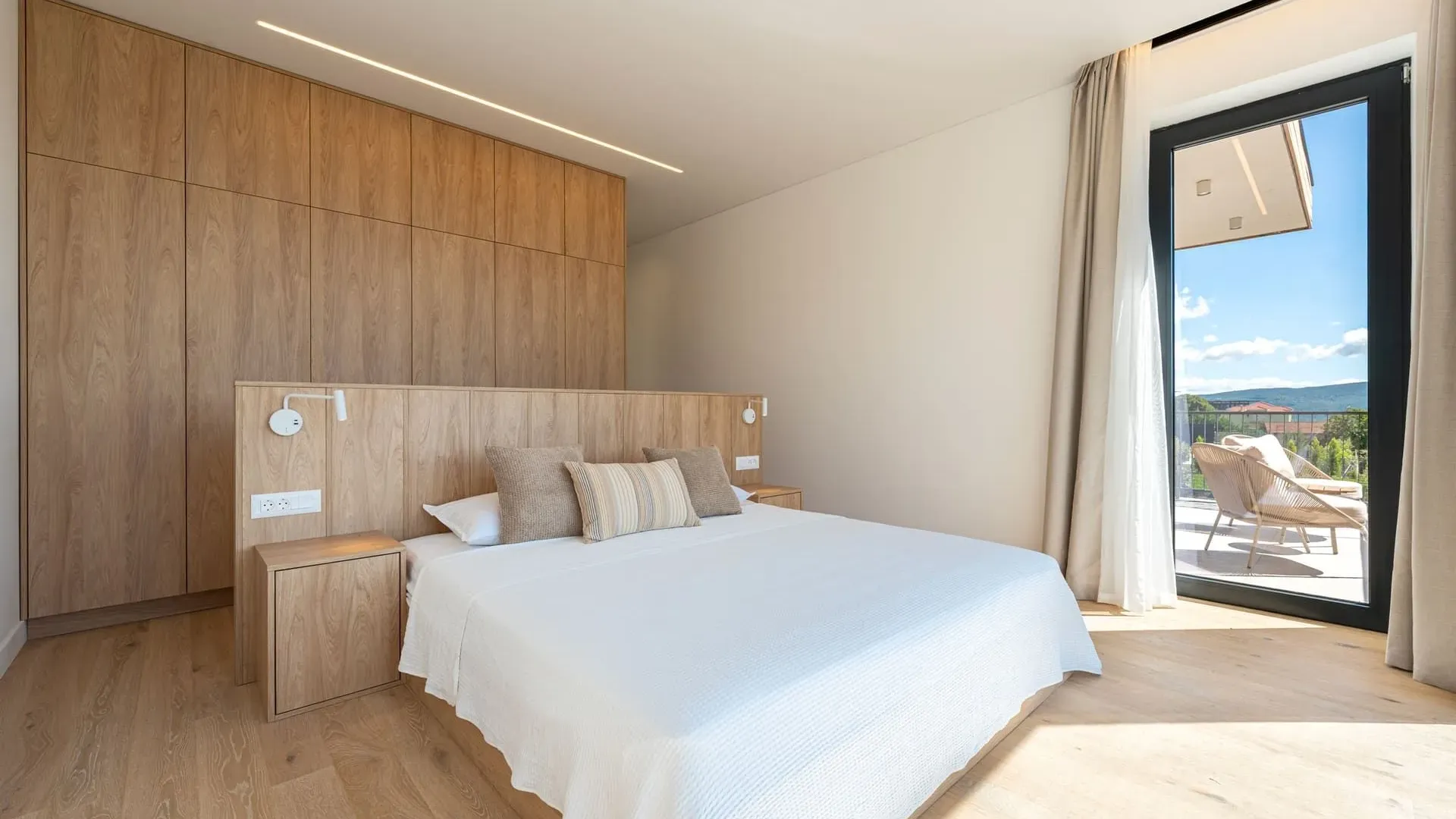 Sale, house, 200m², Kavač, Kotor