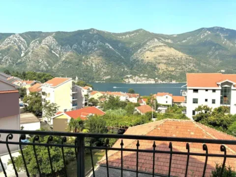 Prodaja, stan, 73m², Dobrota, Kotor - image 11