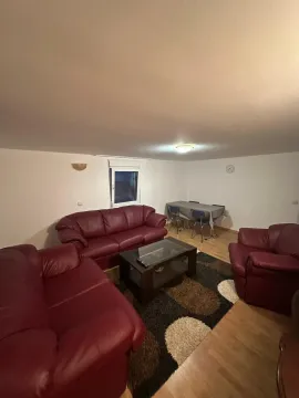 Izdavanje, kuća, 160m², Polje, Bar - image 2