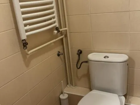 Izdavanje, dvosoban stan, 55m², Stari grad, Novi Sad - image 16