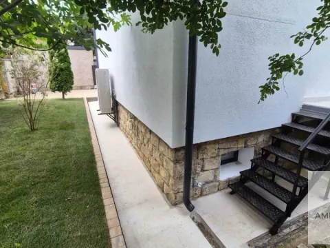 Prodaja, kuća, 233m², Čukarica, Beograd - image 4