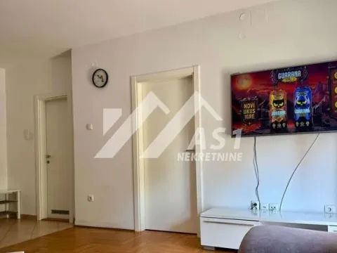 Izdavanje, jednosoban stan, 41m², Grbavica, Novi Sad Sve Podlokacije - image 2