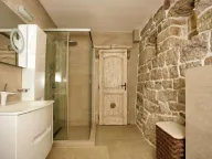 Prodaja, kuća, 250m², Skočiđevojka, Budva - image 27