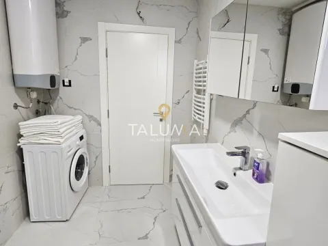 Rent, two bedroom apartment, 100m², Blok 9, Podgorica - image 8