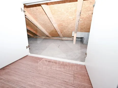 Rent, house, 170m², Dalmatinska ulica, Podgorica - image 25