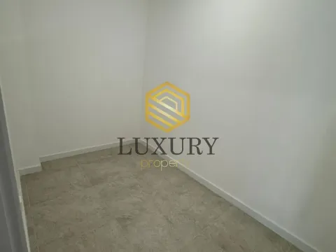Sale, three bedroom apartment, 127m², Tološka šuma, Podgorica - image 5
