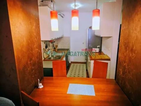 Izdavanje, trosoban stan, 80m², Adamovićevo Naselje, Novi Sad Sve Podlokacije - image 20