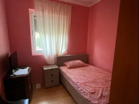 Izdavanje, kuća, 94m², Lastva Grbaljska, Kotor - image 5