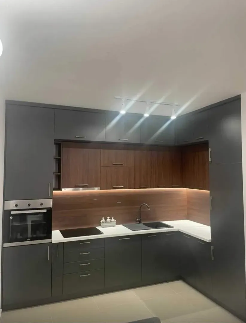 Izdavanje, dvosoban stan, 69m², Master Kvart, Podgorica