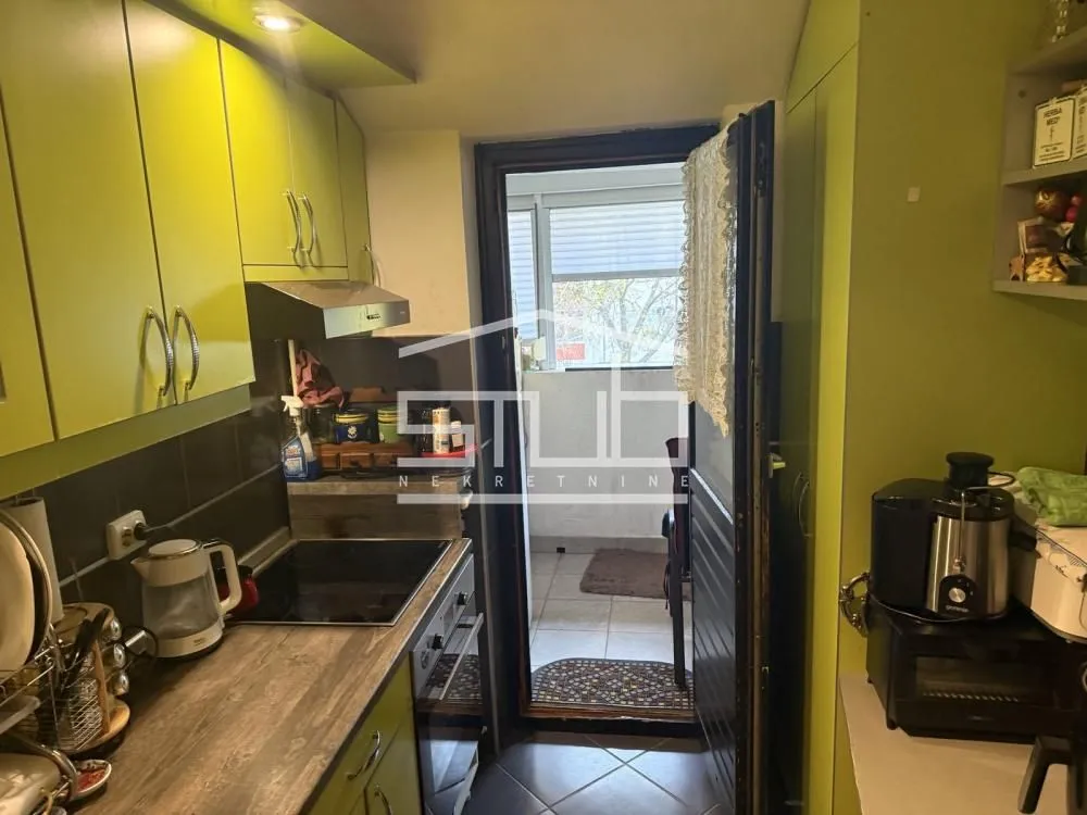 Prodaja, četvorosoban stan, 103m², Čukarica, Beograd