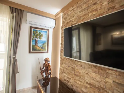 Prodaja, dvosoban stan, 72m², Budva, Crna Gora - image 11