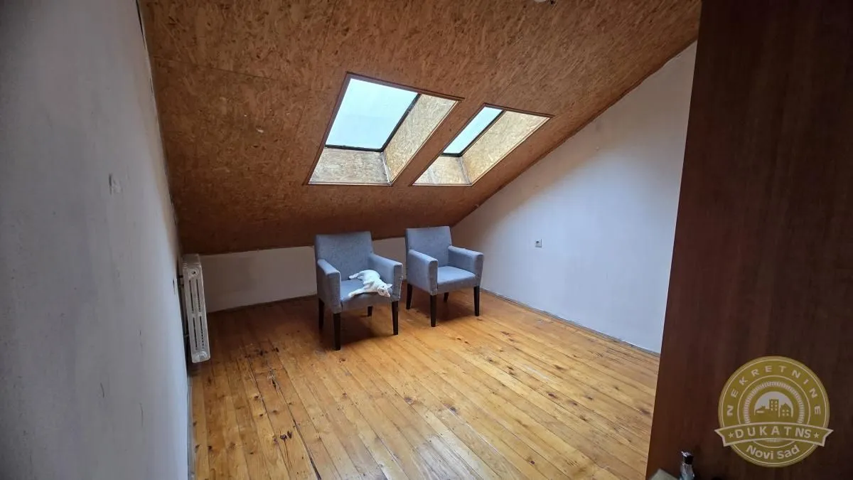 Prodaja, trosoban stan, 87m², Centar, Novi Sad