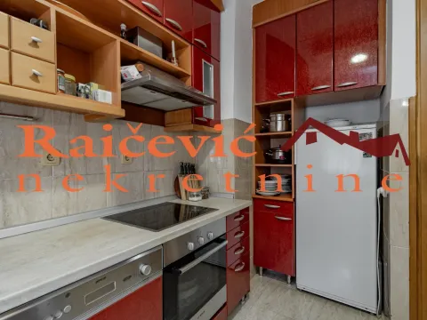 Prodaja, kuća, 250m², Brace Jerković, Voždovac Sve Podlokacije - image 4